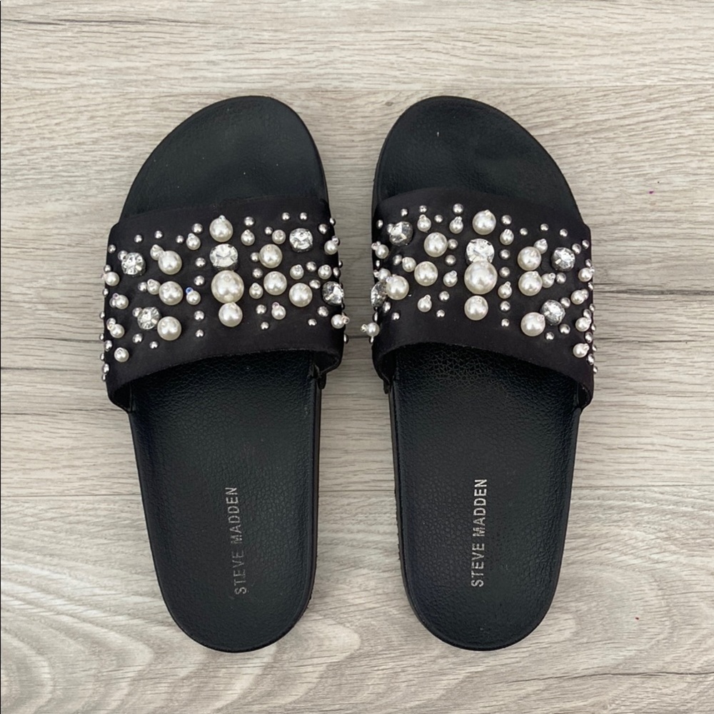 Steve Madden Black Pearl Embellished Women's Slides
